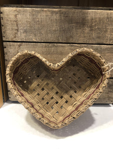 Sweetheart of a basket, approximately 2 qt size - lovely table top textile, perfect for dinner rolls, cookies, jam assortment, or whatever your heart desires. Locally made in the Hudson Valley by master basket weaver, Mary Ann Williams.