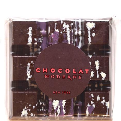 Dark chocolate bar filled with sea salted caramel finished with crystals of smoked Welsh sea salt.  Speckled with natural white and purple color for dazzling effect. Made in New York City.  Alcohol free, gluten free, wheat free.  wt. 2.5 oz.