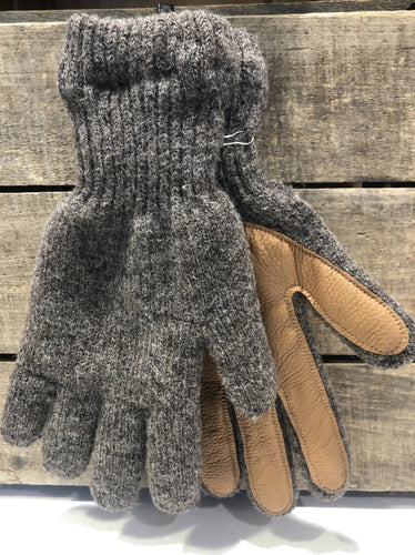 Knitted in a local mill, Longfield Farm wool gloves have super-soft acrylic liners and hand sewn bison palms to ensure warmth and durability.  This item is size large; fits large women's hand or medium/large men's hand.  The wool color is muted brown heather, and the deerskin palm is a rich tan color.  The farm is located in Altamont, New York.