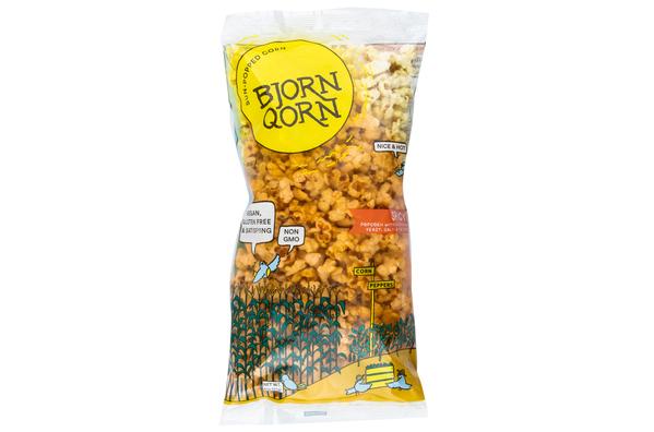 This is a hot take on our cult-Classic flavor. 'The Spice' isn't overwhelming, but deliciously biting.   Ingredients: Non-GMO popcorn, Safflower Oil, Nutritional Yeast, Salt, Jalapeño Pepper  3 oz bag