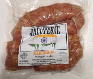 A JACüTERIE creation is, infuse as the classic British Bangers with the finest Bombay curry powder for a delightful kick. A delicious replacement for any recipe with British Bangers, or just grilled on it's own.